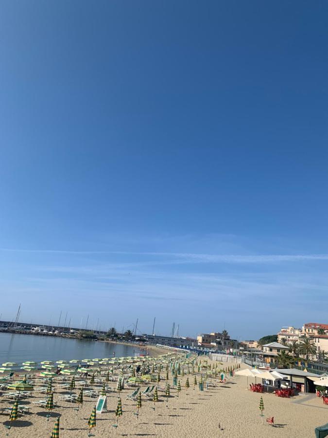Casa Girasole 1 Apartment Sanremo Exterior photo